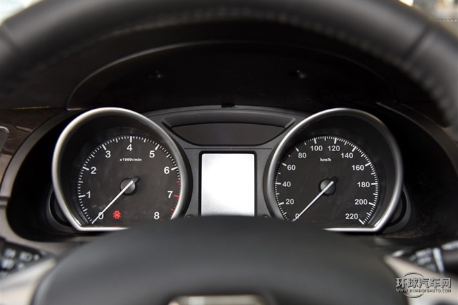 2015款 2.0T 自動(dòng)尊貴型