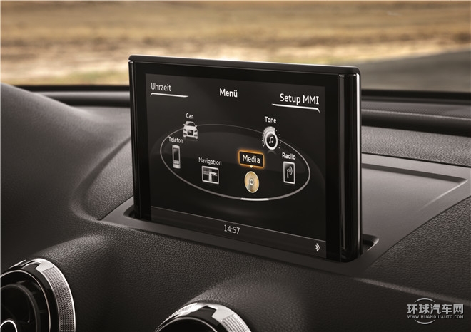 2015款 Limousine 45 TFSI S line 豪華型