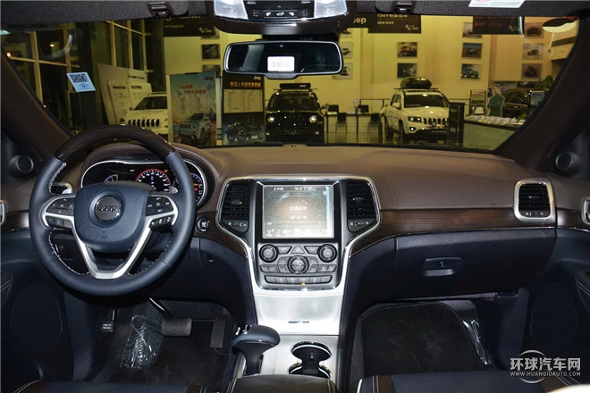 2015款 5.7L 旗艦尊悅版