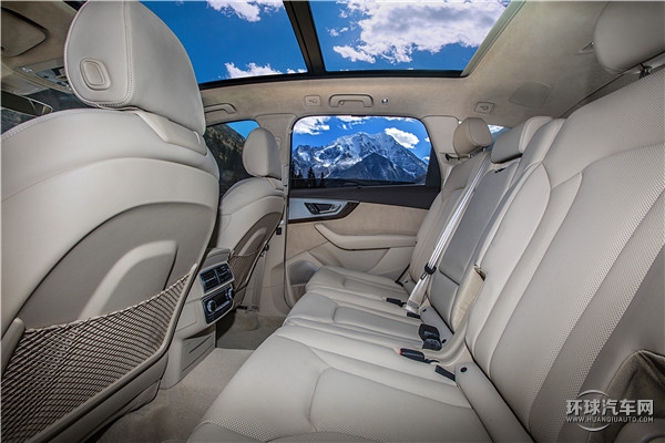 全新奧迪Q7“偉大，不止”丹巴至康定試駕