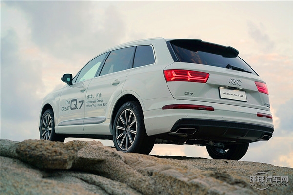 2016款 40 TFSI 舒適型