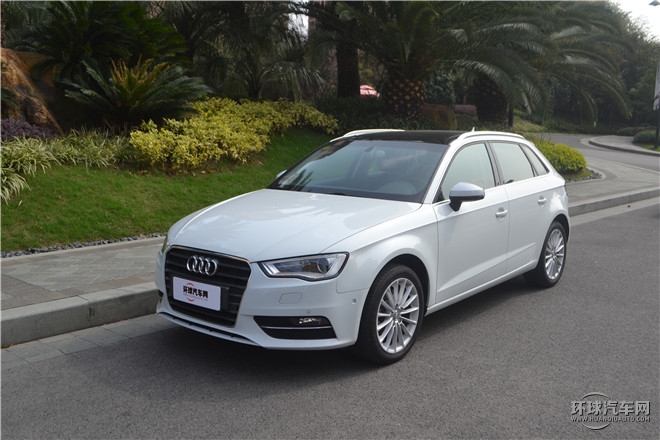 2015款 Limousine 40 TFSI 自動舒適型