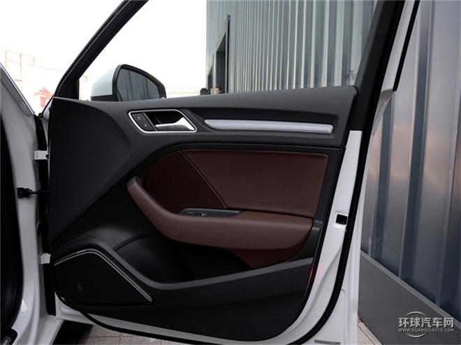 2015款 Sportback 40 TFSI 自動豪華型