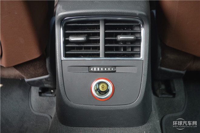 2015款 Limousine 40 TFSI 自動(dòng)豪華型