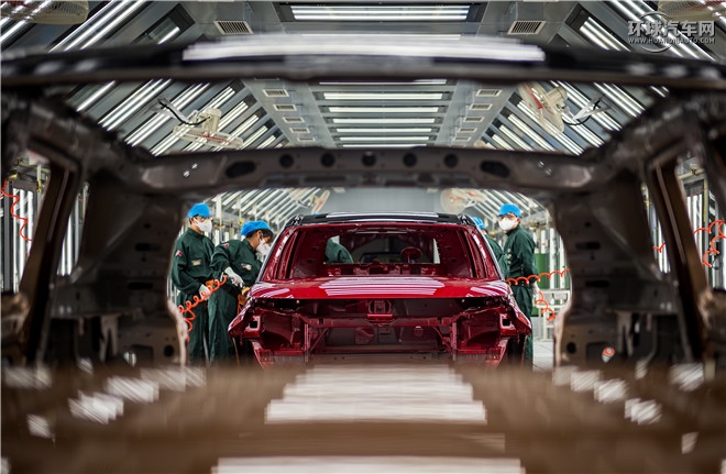 2016款 XF 2.0T 兩驅風華版