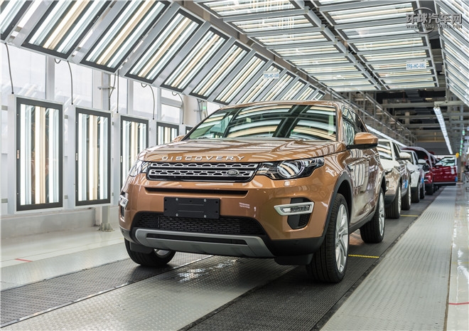 2016款 XF 2.0T 兩驅(qū)風(fēng)華版