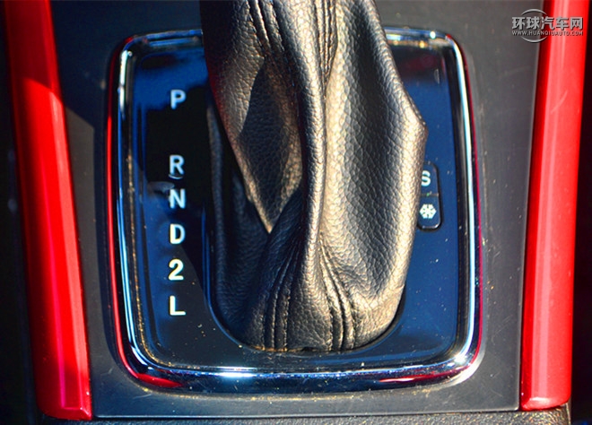 紳寶X25 2015款 1.5L 自動豪華型