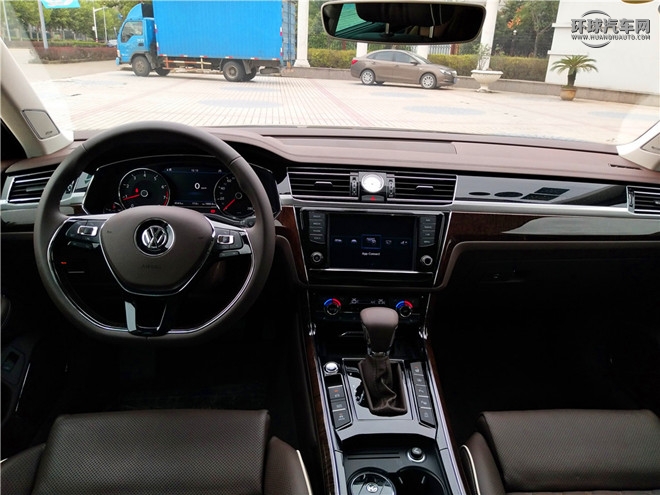 輝昂 2016款 380TSI 兩驅(qū)至尊版