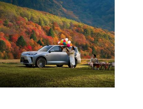 開向往S9游玩九寨溝